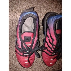 NIKE AIR VAPORMAX PLUS TEAM RED